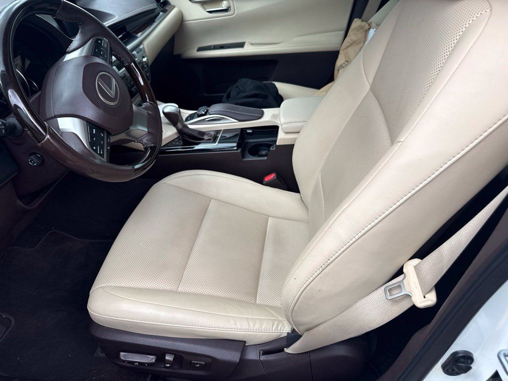 Used 2017 Lexus ES 350 w/ Navigation System Package FWD image 6