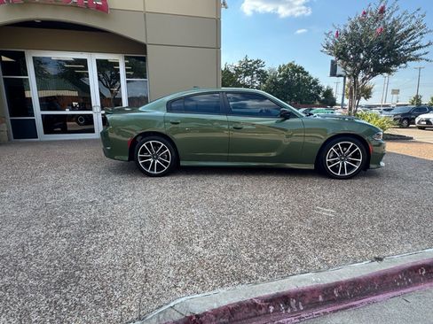 Used 2023 Dodge Charger R/T w/ Harman/Kardon Audio Group image 7