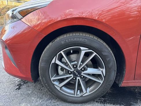 Used 2022 Kia Forte LXS image 20