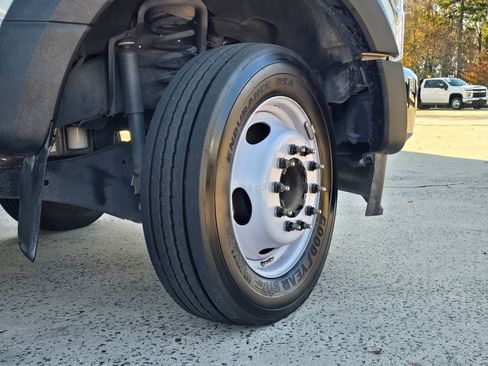 Used 2022 Ford F550 2WD Regular Cab Super Duty image 37