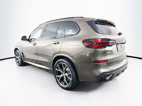 New 2026 BMW X5 xDrive50e w/ M Sport Package image 5