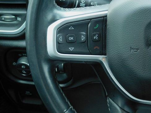 Used 2019 RAM 1500 Big Horn image 10