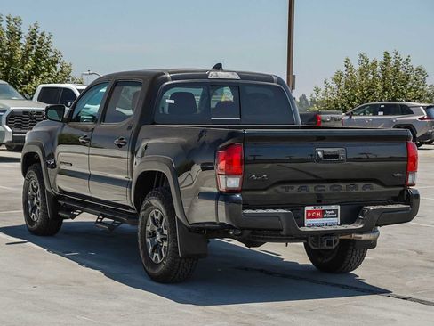 Certified 2021 Toyota Tacoma SR5 w/ Trail Edition AWD/4WD image 8