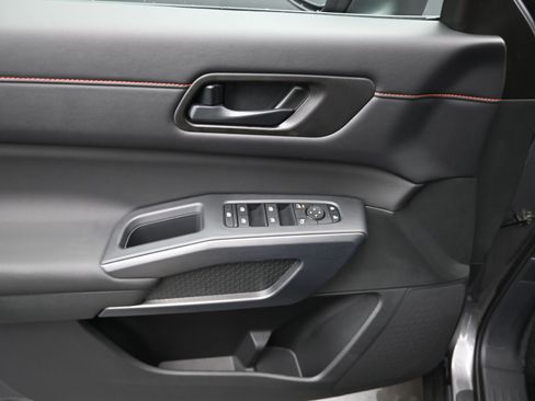 New 2026 Nissan Pathfinder Rock Creek AWD/4WD image 11