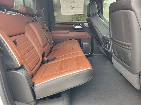New 2026 GMC Sierra 2500 Denali Ultimate image 14