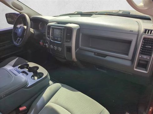 Used 2018 RAM 1500 Express w/ Express Value Package RWD image 24