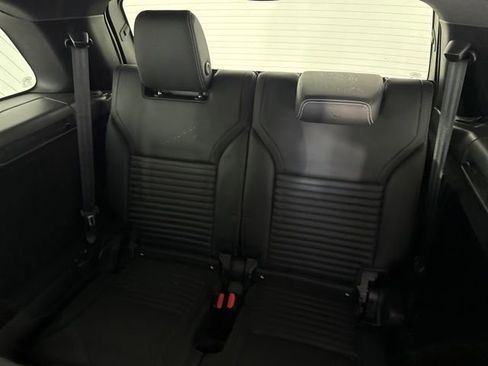 Used 2023 Land Rover Discovery S R-Dynamic AWD/4WD image 28