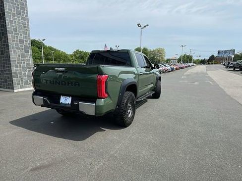 Used 2023 Toyota Tundra Limited AWD/4WD image 7