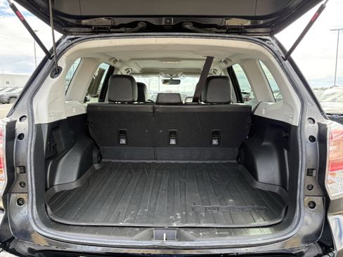 Used 2018 Subaru Forester 2.5i Limited image 12