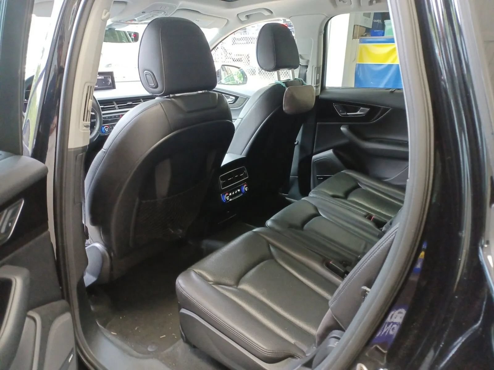 Used 2017 Audi Q7 3.0T Prestige w/ Prestige Package AWD/4WD image 9