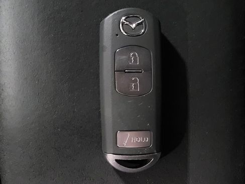 Used 2019 MAZDA CX-5 Touring FWD image 32