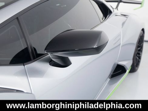 Used 2023 Lamborghini Huracan STO RWD image 42