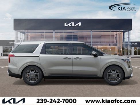 New 2026 Kia Carnival EX image 7