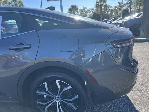 Used 2024 Toyota Crown XLE image 8