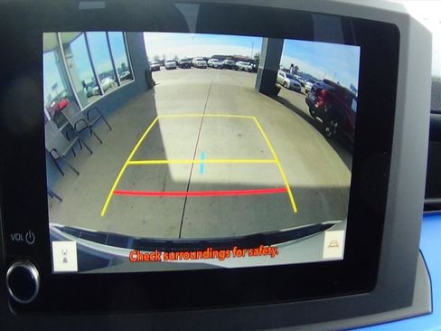 Used 2025 Toyota Tacoma TRD Off-Road image 30