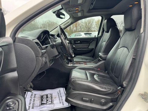 Used 2014 Chevrolet Traverse LT FWD image 15
