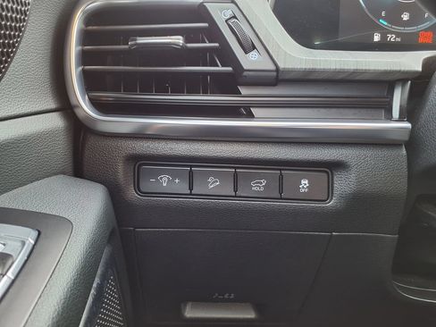 Used 2025 Kia Telluride SX FWD image 39