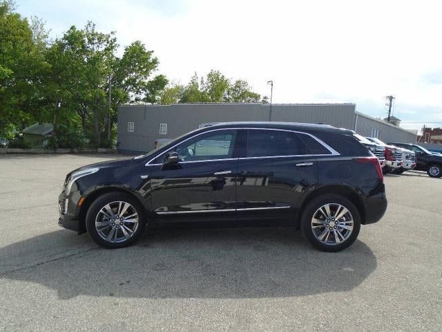 Certified 2025 Cadillac XT5 Premium Luxury w/ Technology Package AWD/4WD image 4