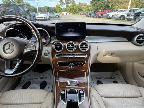Used 2015 Mercedes-Benz C 300 4MATIC Sedan image 20