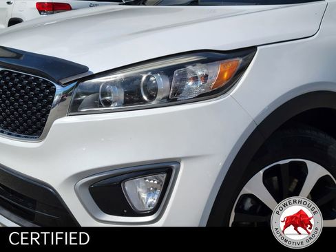 Used 2018 Kia Sorento EX image 11