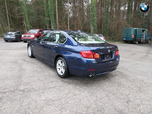 Used 2011 BMW 528i Sedan image 5