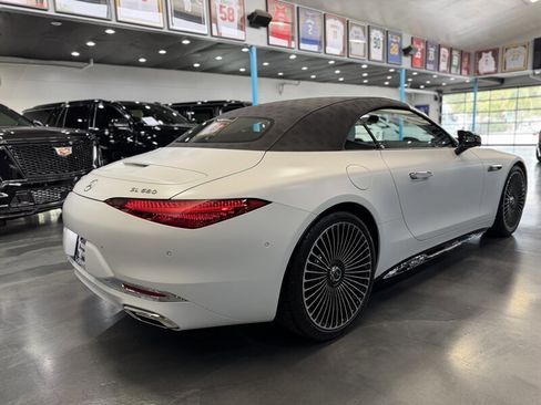 Used 2026 Mercedes-Benz Maybach SL 680 image 7