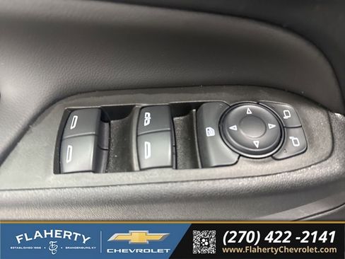 Used 2024 Chevrolet Equinox LT w/ LPO, Floor Liner Package FWD image 20