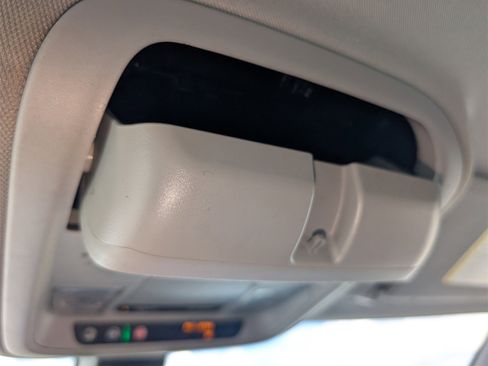 Used 2019 Chevrolet Equinox LT w/ LPO, Floor Liner Package image 26