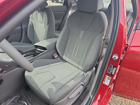 New 2026 Hyundai Elantra Sport image 16