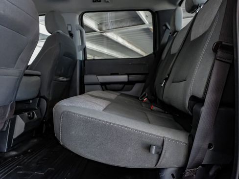 Used 2023 Ford F350 XLT w/ Camper Package image 38