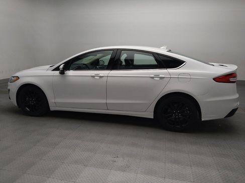 Used 2020 Ford Fusion SE w/ Equipment Group 151A FWD image 3