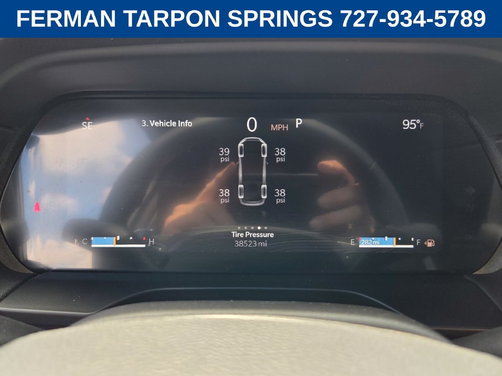 Used 2024 Jeep Grand Cherokee L Laredo RWD image 35