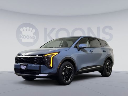 New 2026 Kia Sportage S image 1