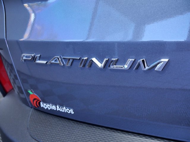 Certified 2025 Ford Escape Platinum AWD/4WD image 7