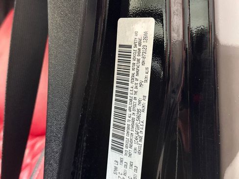 Used 2015 Jeep Wrangler Unlimited Rubicon image 81