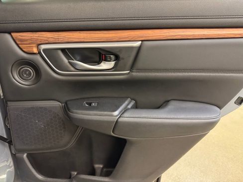 Used 2021 Honda CR-V Touring image 26