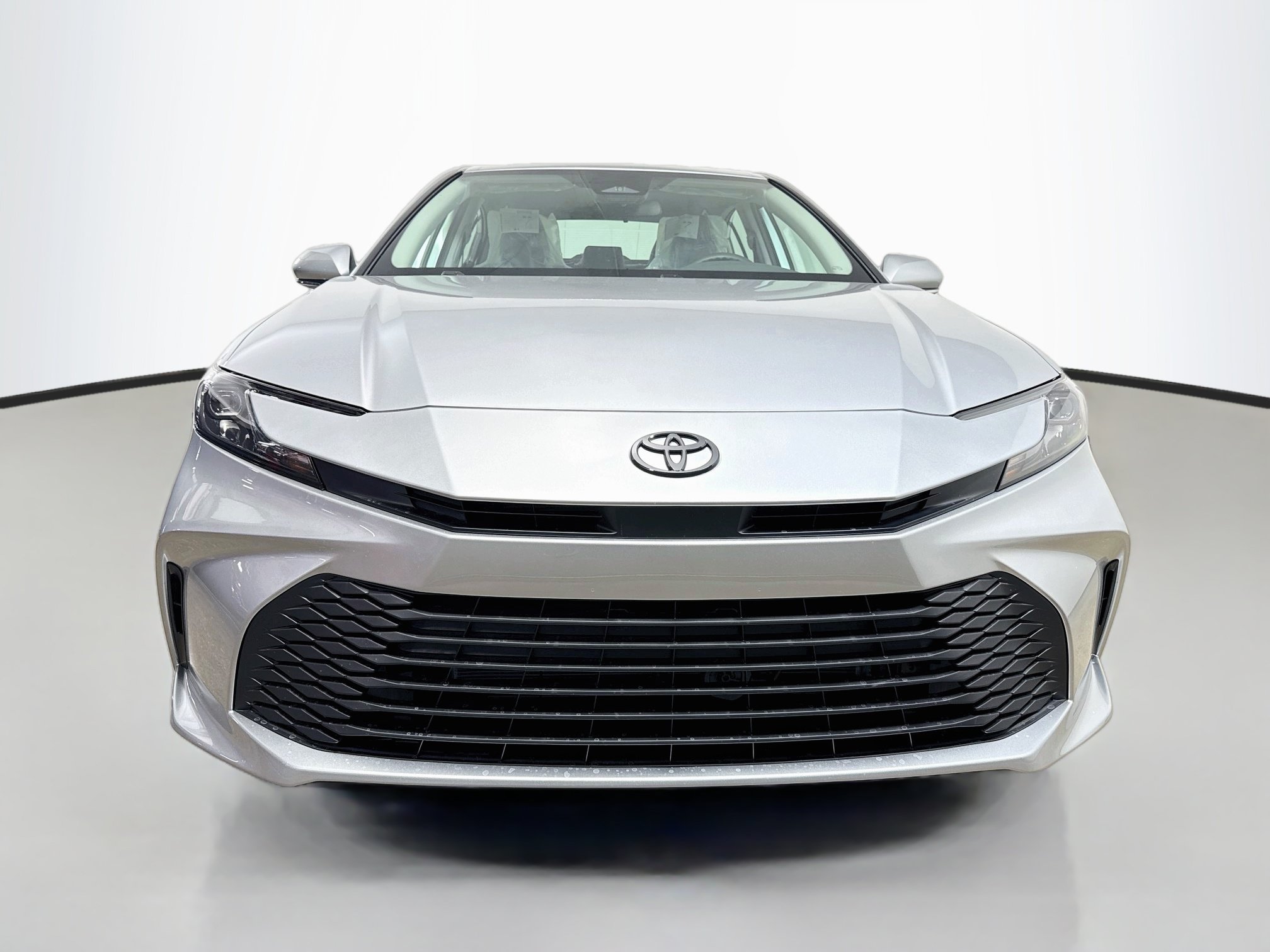 New 2027 Toyota Camry LE FWD image 2