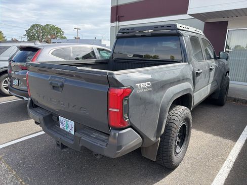 Used 2024 Toyota Tacoma TRD Off-Road AWD/4WD image 6