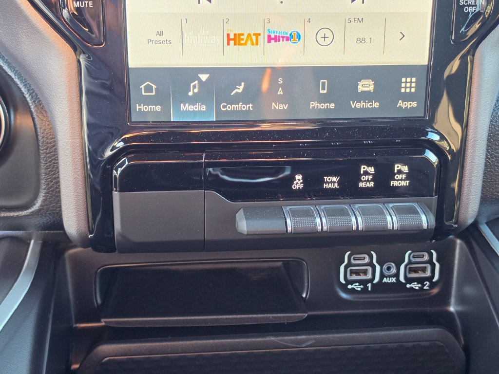 Used 2023 RAM 1500 Big Horn AWD/4WD image 22