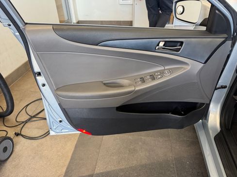 Used 2011 Hyundai Sonata GLS w/ Popular Equipment Pkg 2 FWD image 13