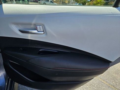 Used 2024 Toyota Corolla SE w/ SE Package image 20