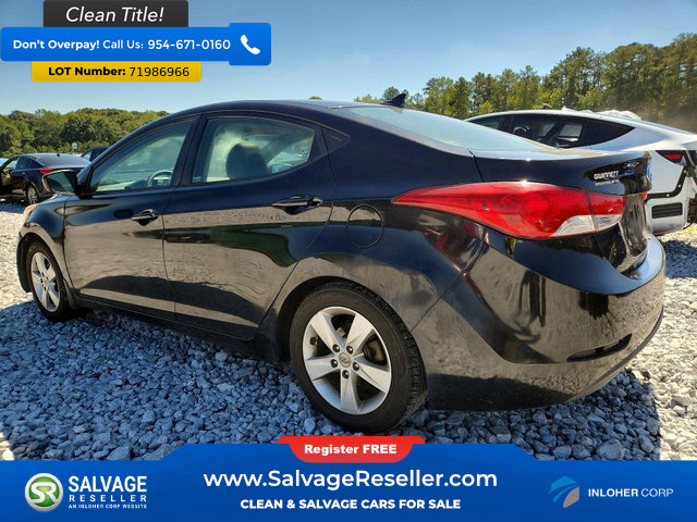 Used 2013 Hyundai Elantra GLS w/ Preferred Pkg FWD image 3