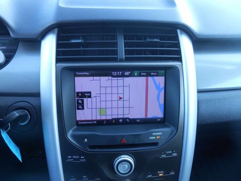 Used 2013 Ford Edge SEL image 13