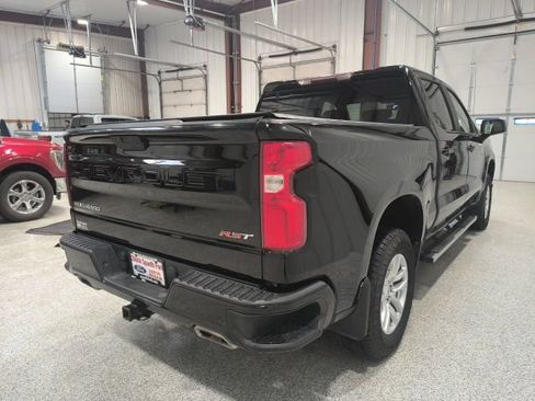 Used 2019 Chevrolet Silverado 1500 RST AWD/4WD image 6