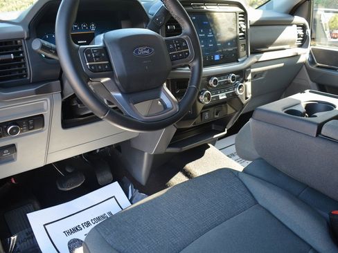 Used 2024 Ford F150 XLT image 10