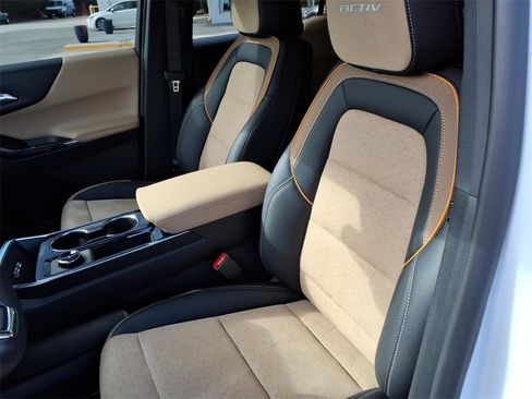 New 2026 Chevrolet Equinox ACTIV image 9