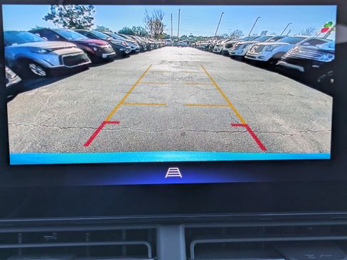 New 2026 Chevrolet Trax LT w/ Sunroof Package image 13