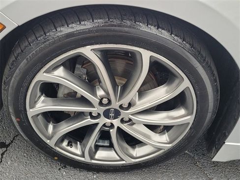 Used 2019 Lincoln MKZ Reserve w/ Reserve Plus Package image 15