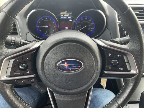 Used 2019 Subaru Outback 2.5i Premium image 16