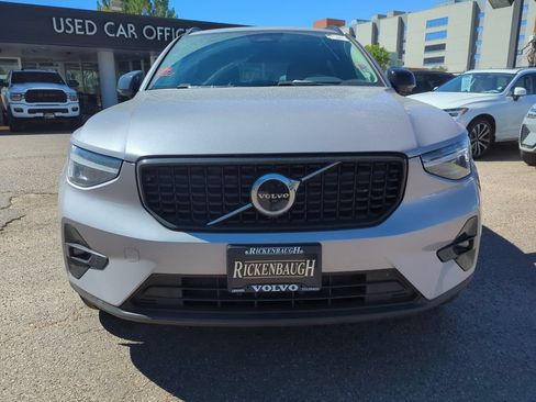 Used 2026 Volvo XC40 B5 Plus AWD/4WD image 2